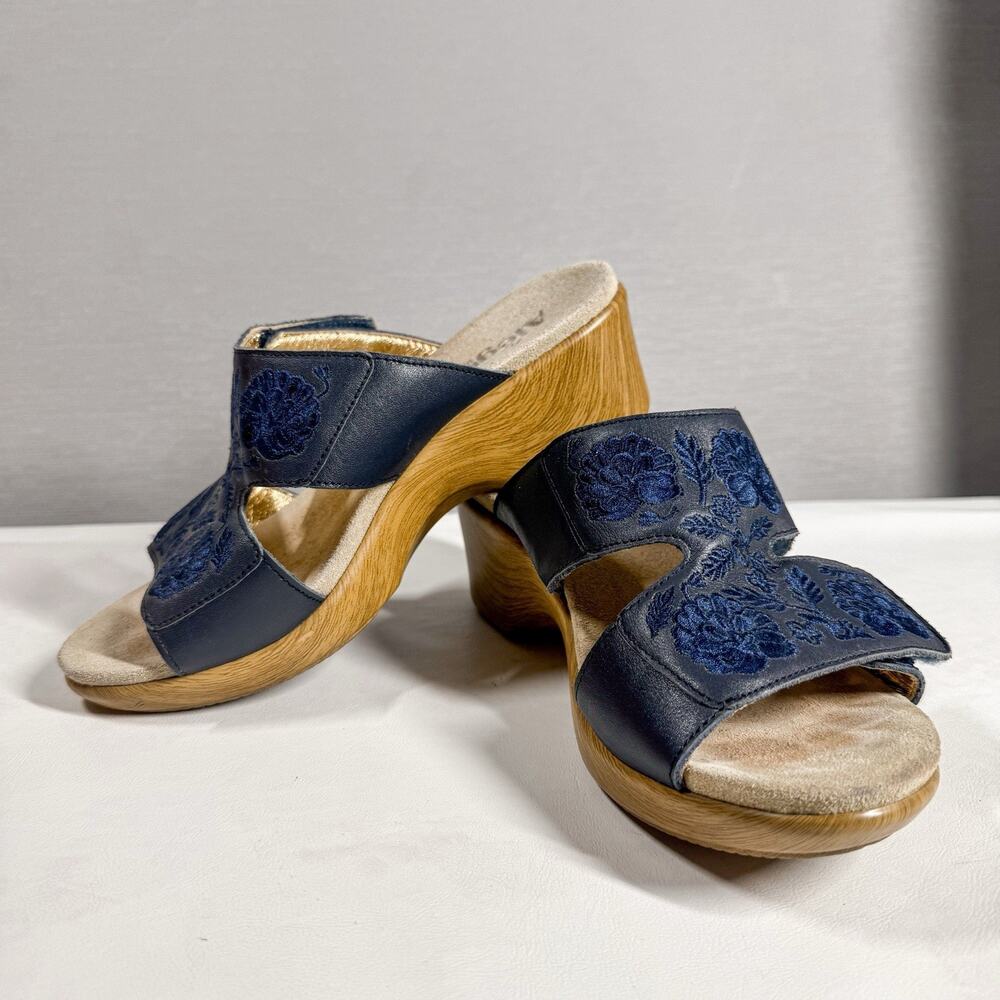 Alegria Linn Embroidered Leather Navy Wedge Sandal 38 Size 8 - 8.5 US LIN 622 N - Picture 3 of 6